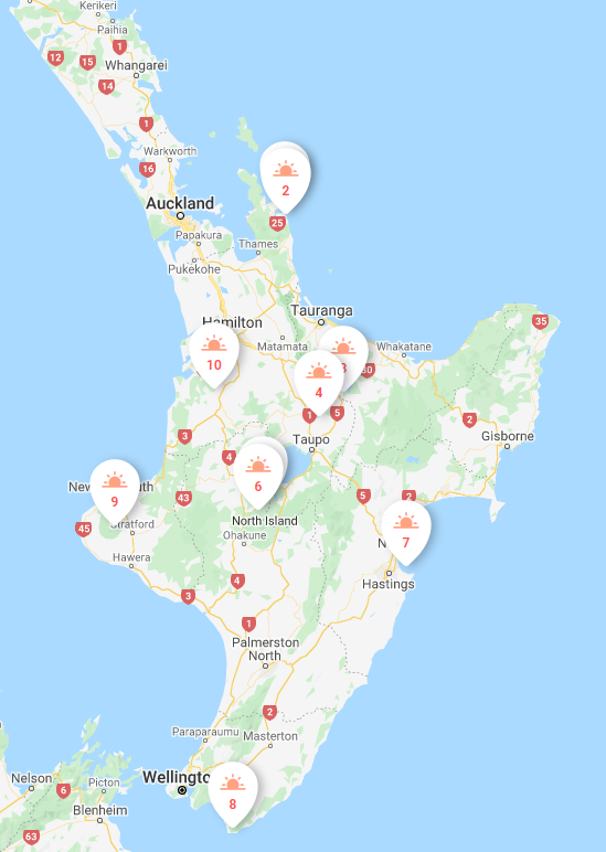 Map of the North Island of New Zealand with highlighted things to do