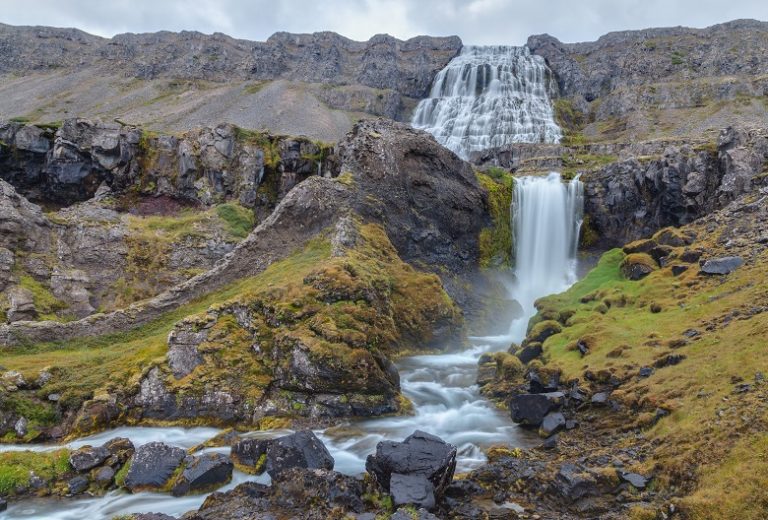 Top 10 must-see waterfalls in Iceland - things to do - DetourOn